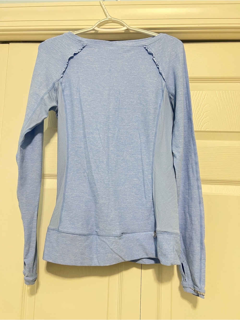 lululemon athletica light blue long sleeve ruffle-shoulder active top